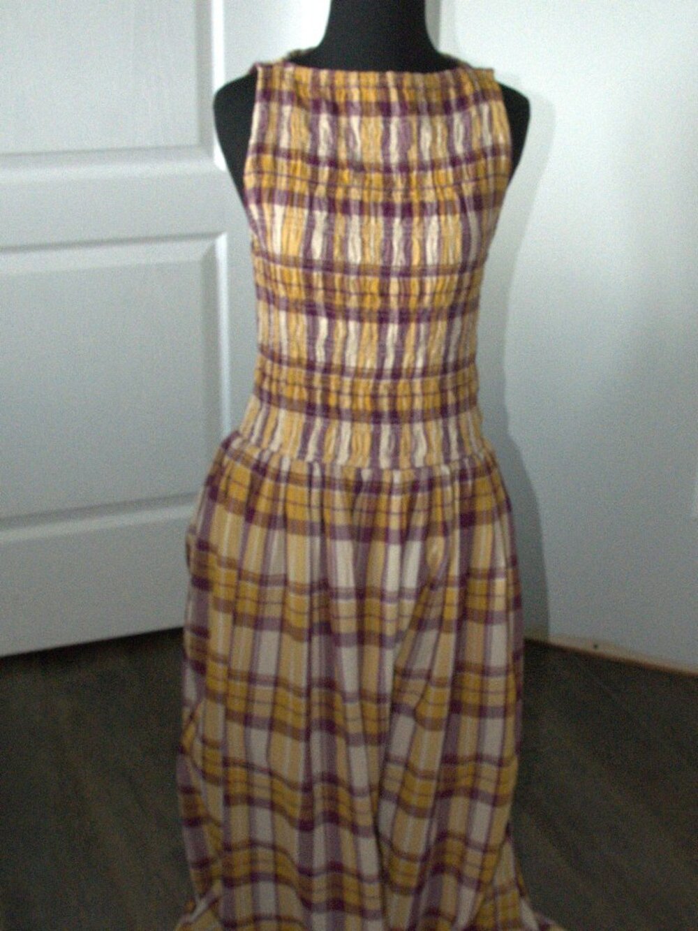 Madewell Smocked Boatneck Maxi Dress in Plaid Seersucker size Medium